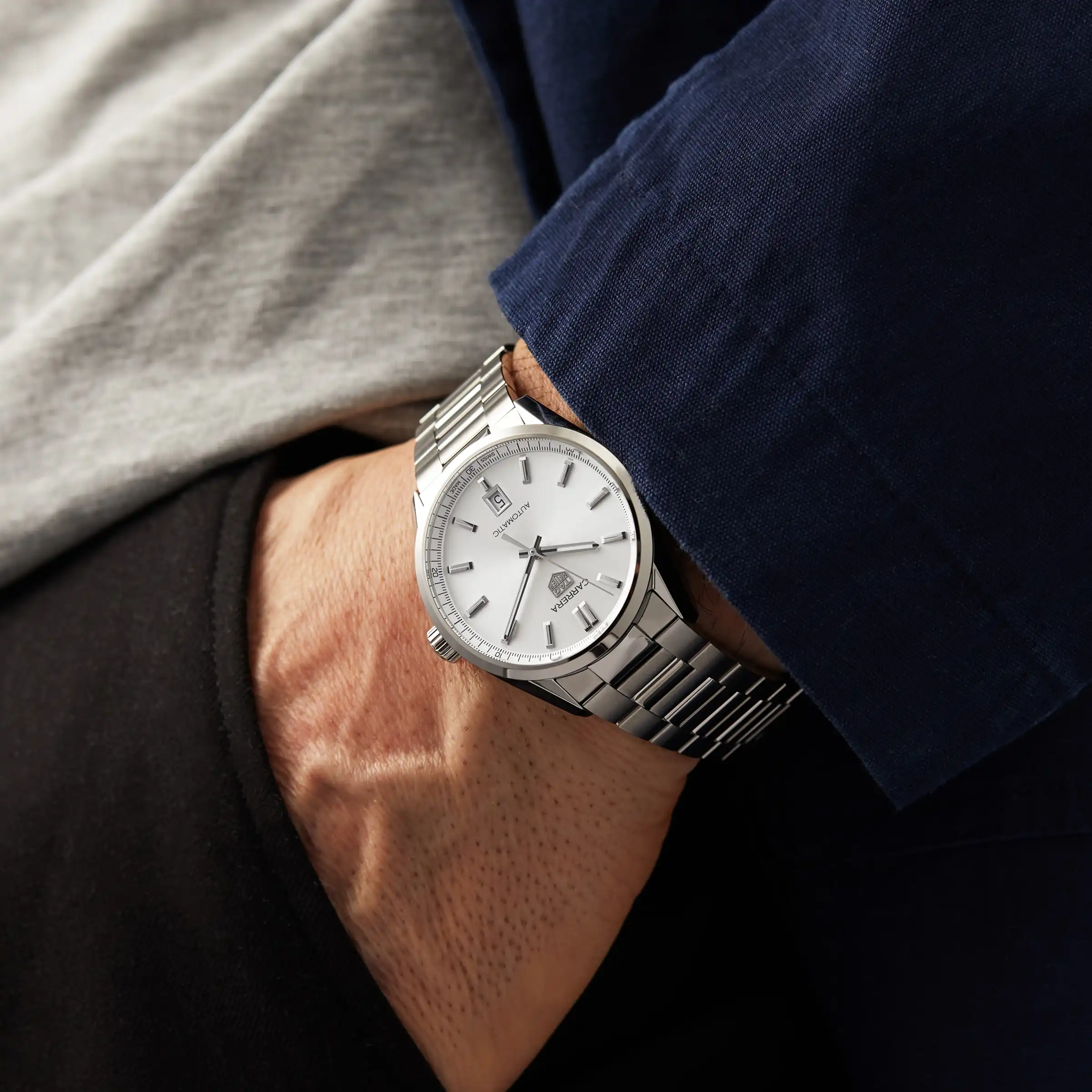 TAG Heuer Carrera Three-Hand Date 39mm Automatic Mens Replica WBN2111.BA0639 - Image 8
