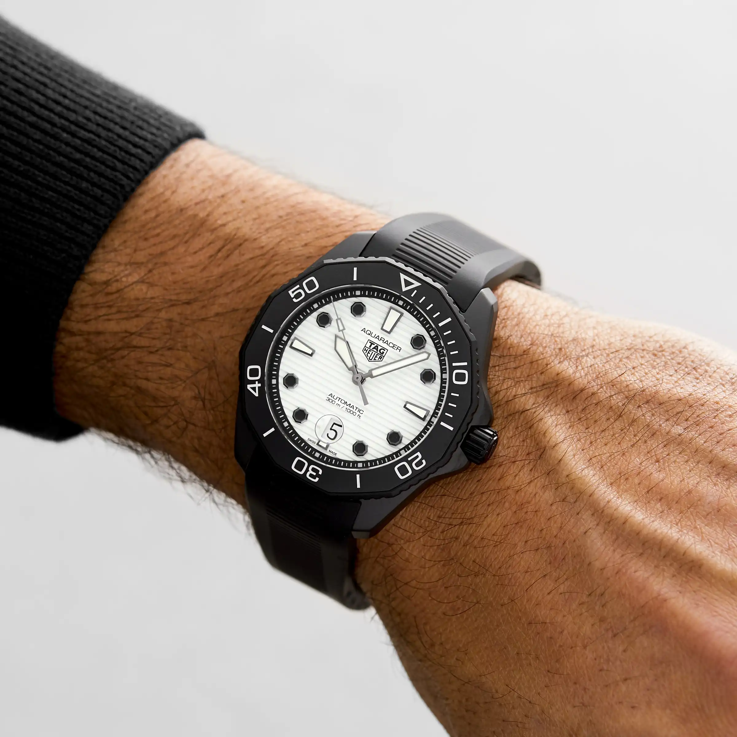 TAG Heuer Night Diver Aquaracer Calibre 5 43mm Mens Replica WBP201D.FT6197 - Image 6