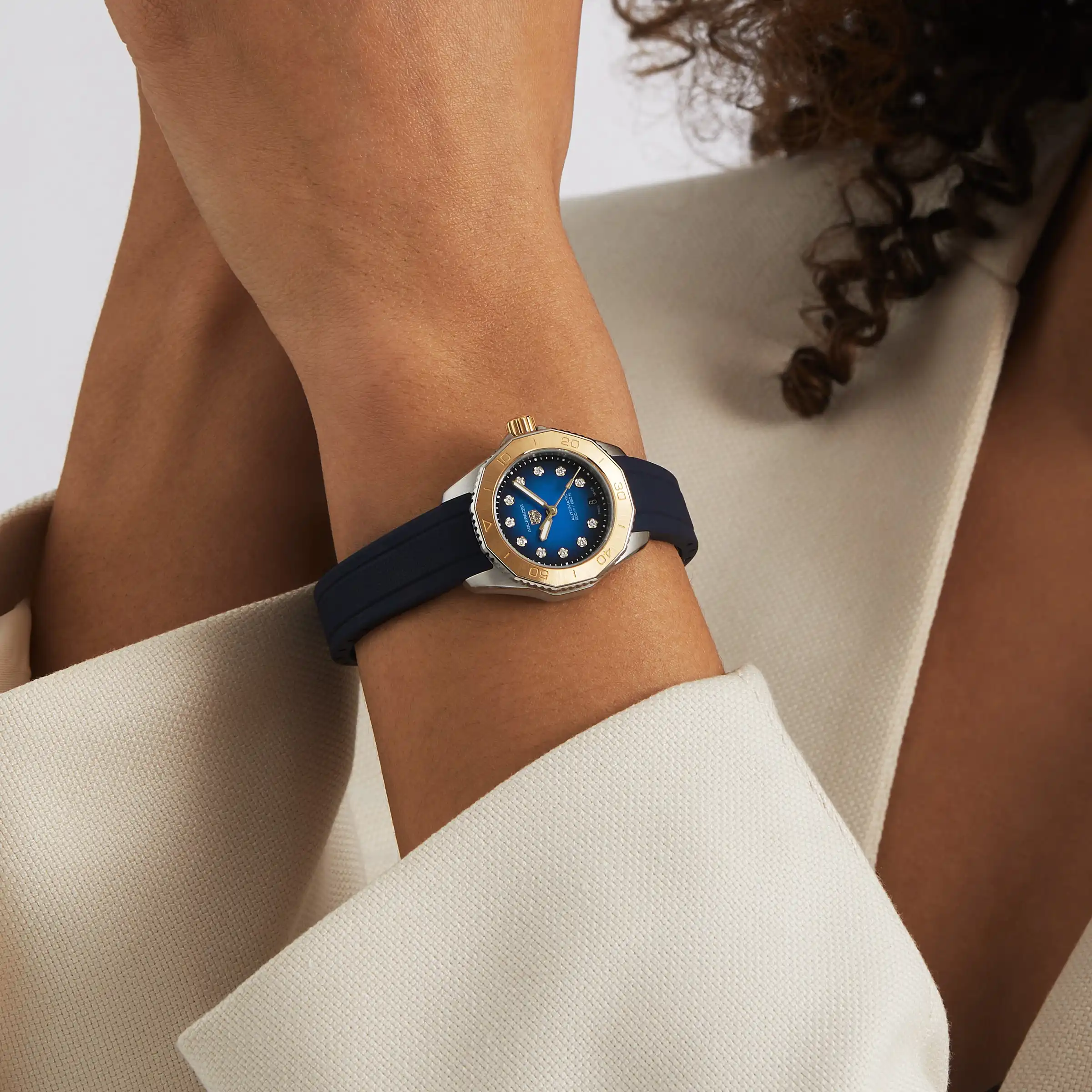 TAG Heuer Aquaracer Professional 200 30mm Ladies Replica Blue WBP2450.FT6215 - Image 8