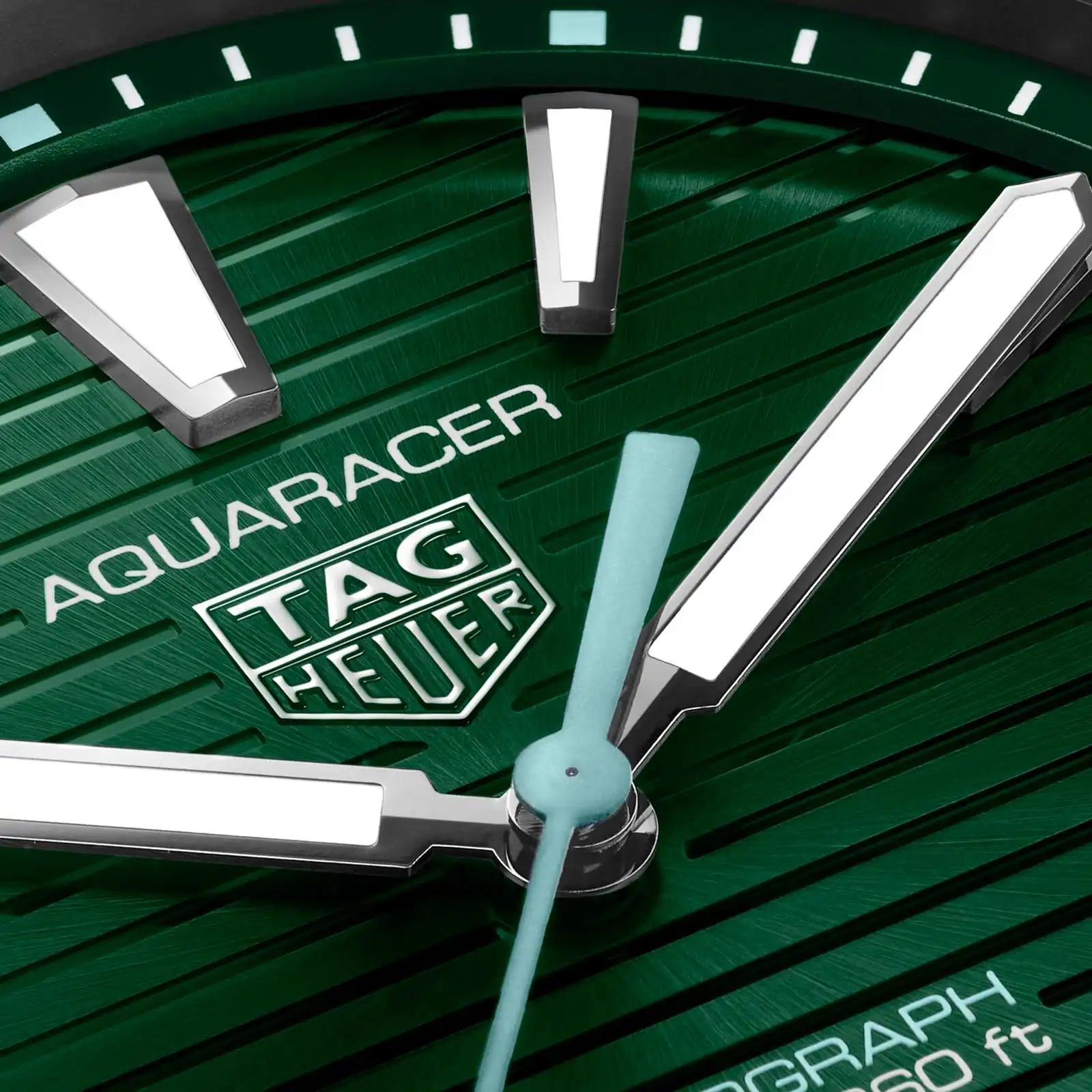TAG Heuer Aquaracer Professional 200 Solargraph 40mm Mens Replica Green WBP1115.BA0000 - Image 3