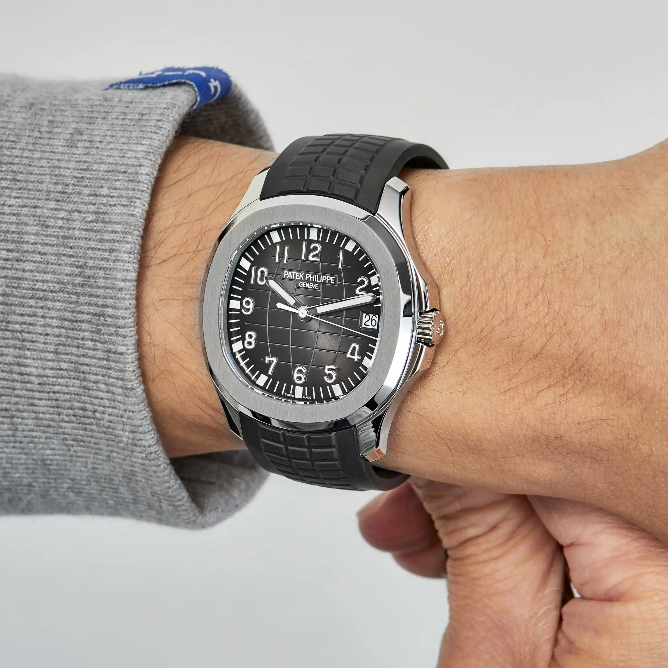 Replica Patek Philippe Aquanaut 5167A-001 Selfwinding Stainless Steel Black Dial - Image 2