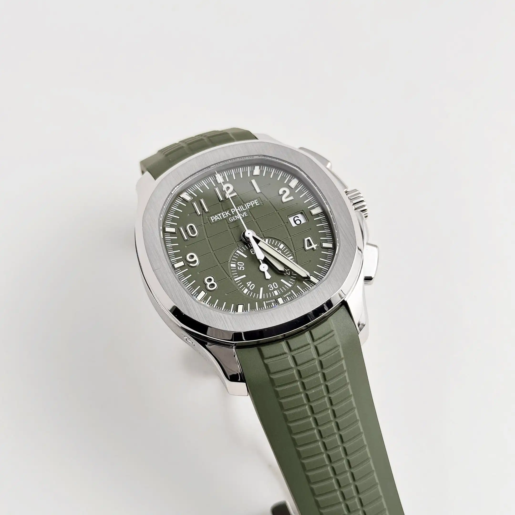 Replica Patek Philippe Aquanaut 5968G-010 Chronograph White Gold Khaki Green - Image 3