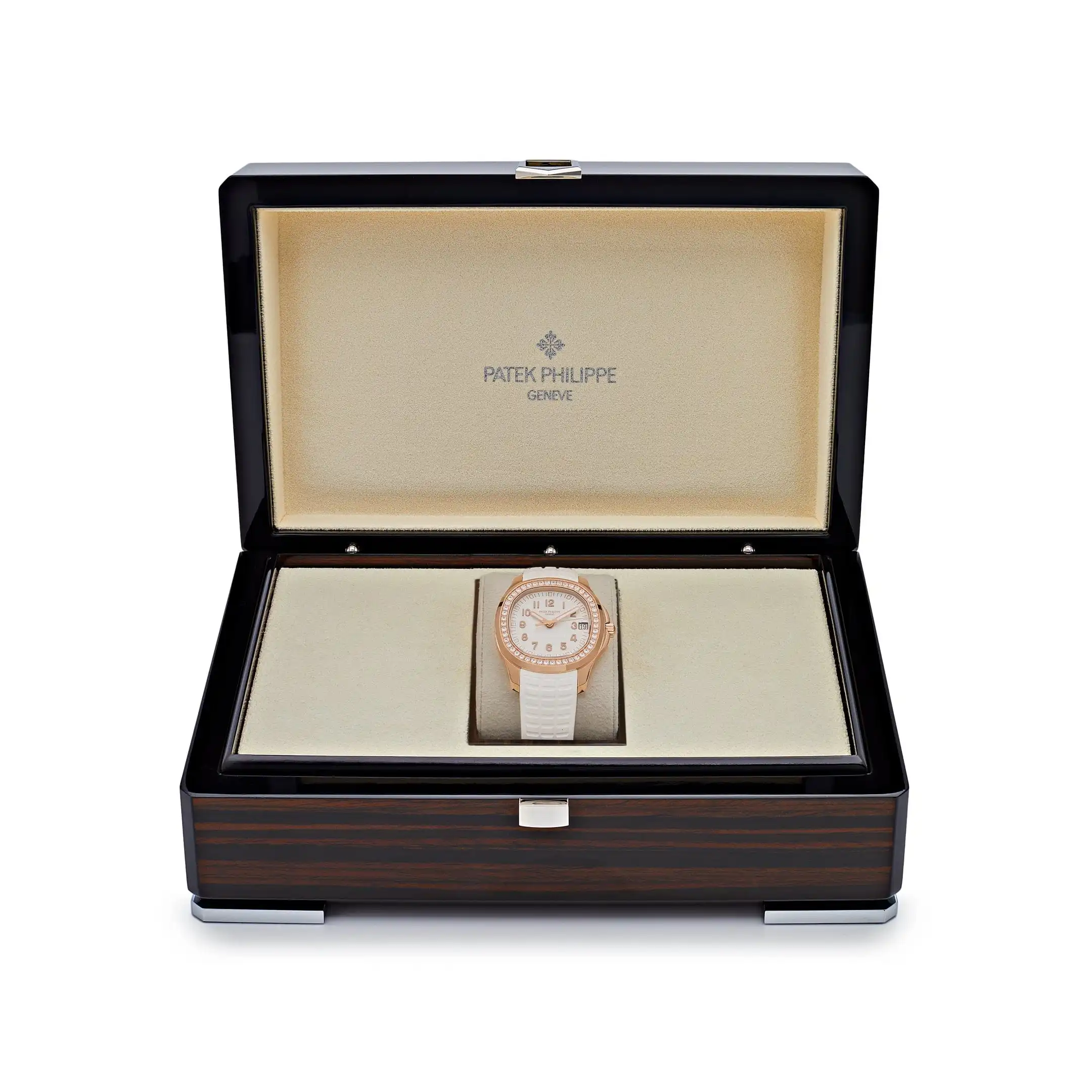 Replica Patek Philippe Aquanaut Luce 5268/200R-001 Rose Gold Diamond Bezel White Dial - Image 7