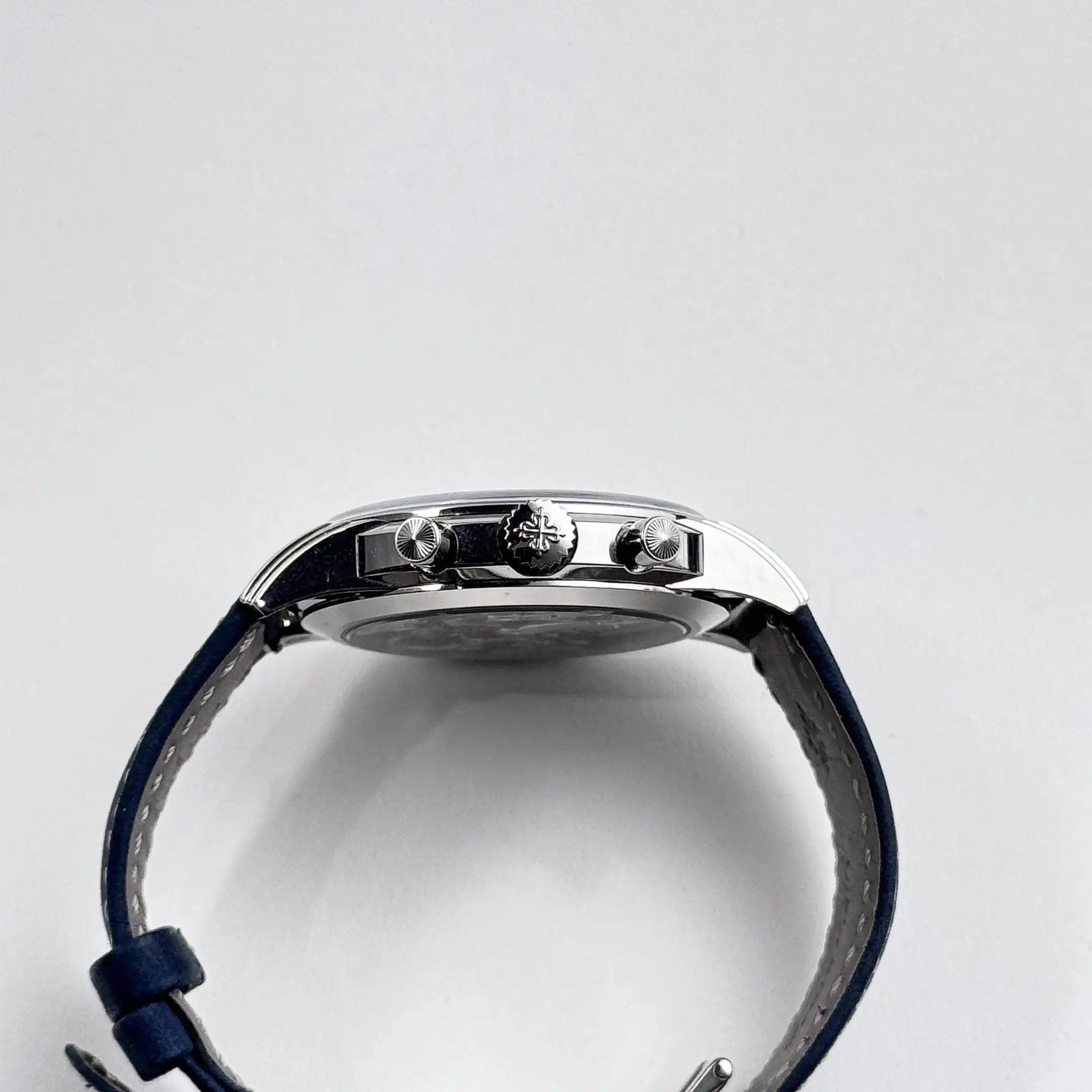 Replica Patek Philippe Complications 5172G-001 Chronograph White Gold Blue Dial - Image 6