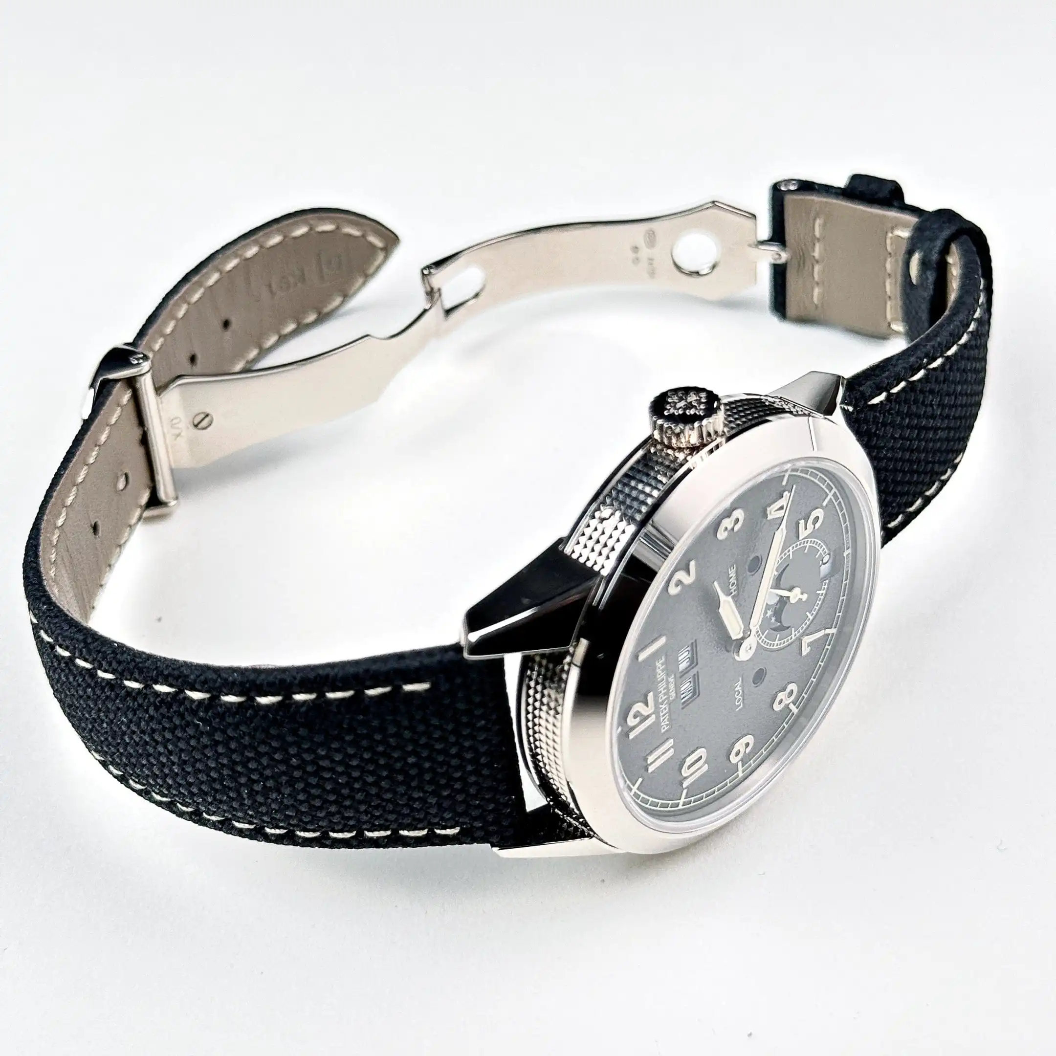 Replica Patek Philippe Complications 5326G-001 White Gold Grey Dial - Image 4