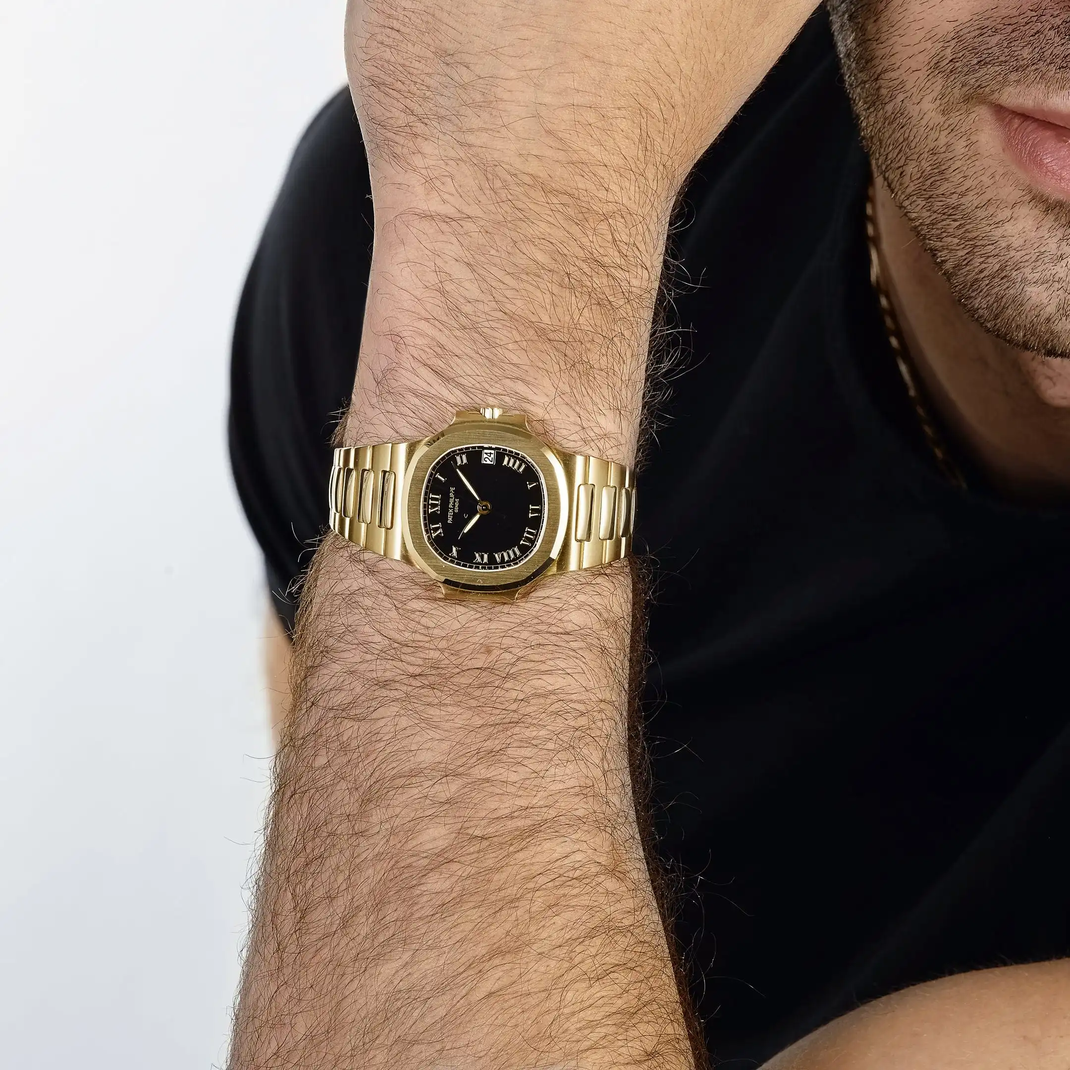 Replica Patek Philippe Nautilus 3800/1J-017 Yellow Gold Black Dial - Image 2