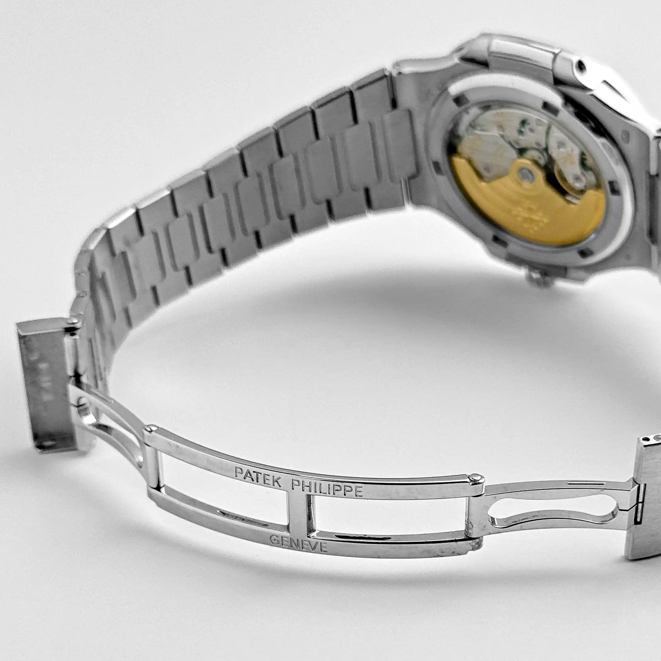 Replica Patek Philippe Nautilus 5711/112P-010 Platinum White Dial Ruby Bezel - Image 8