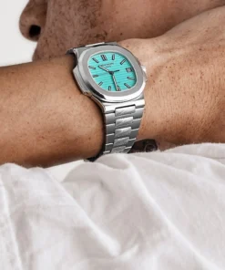 Alternative view of Replica Patek Philippe Nautilus 5711/1A-018 ‘Tiffany u0026 Co.’ Blue Dial