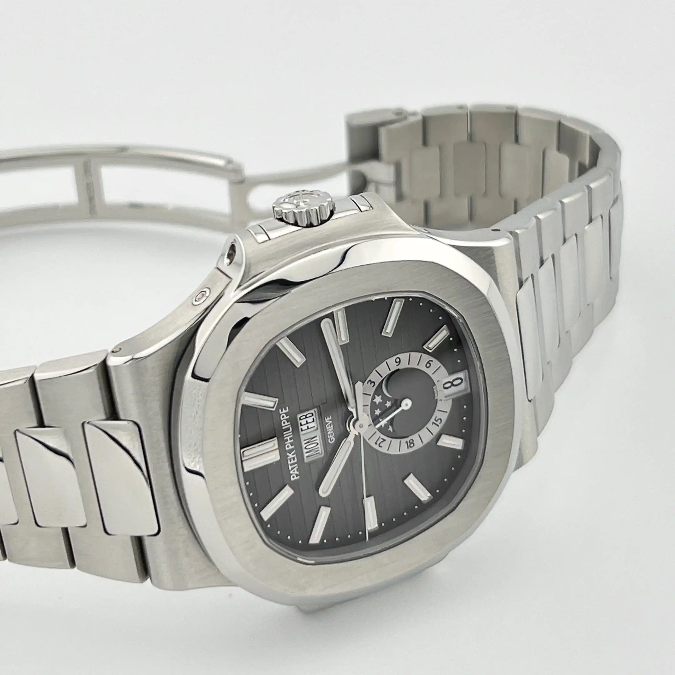 Replica Patek Philippe Nautilus 5726/1A-001 Annual Calendar Moon Phases Stainless Steel - Image 3