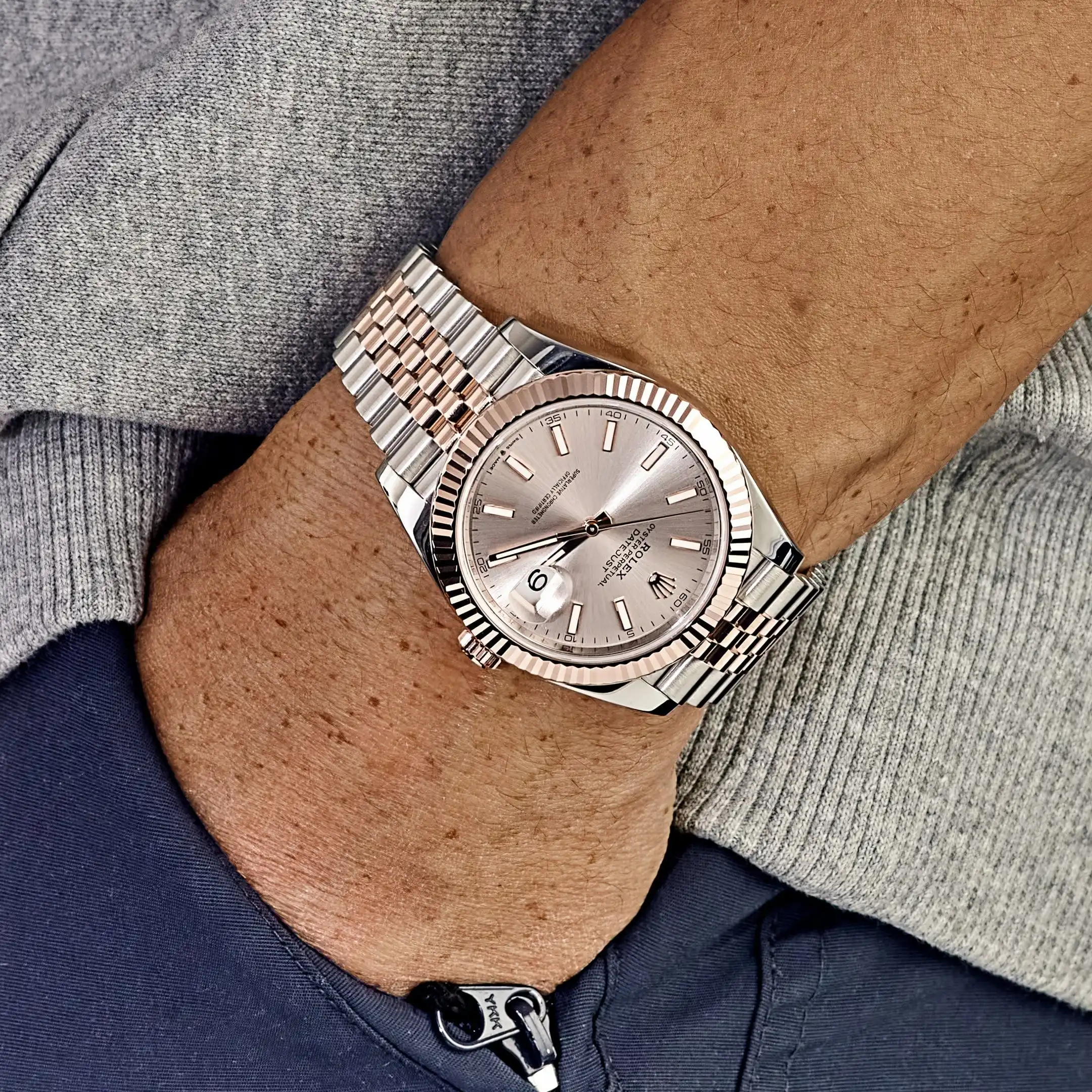 Rolex Datejust Replica 126331 Rose Gold Stainless Steel Sundust Dial Jubilee - Image 2