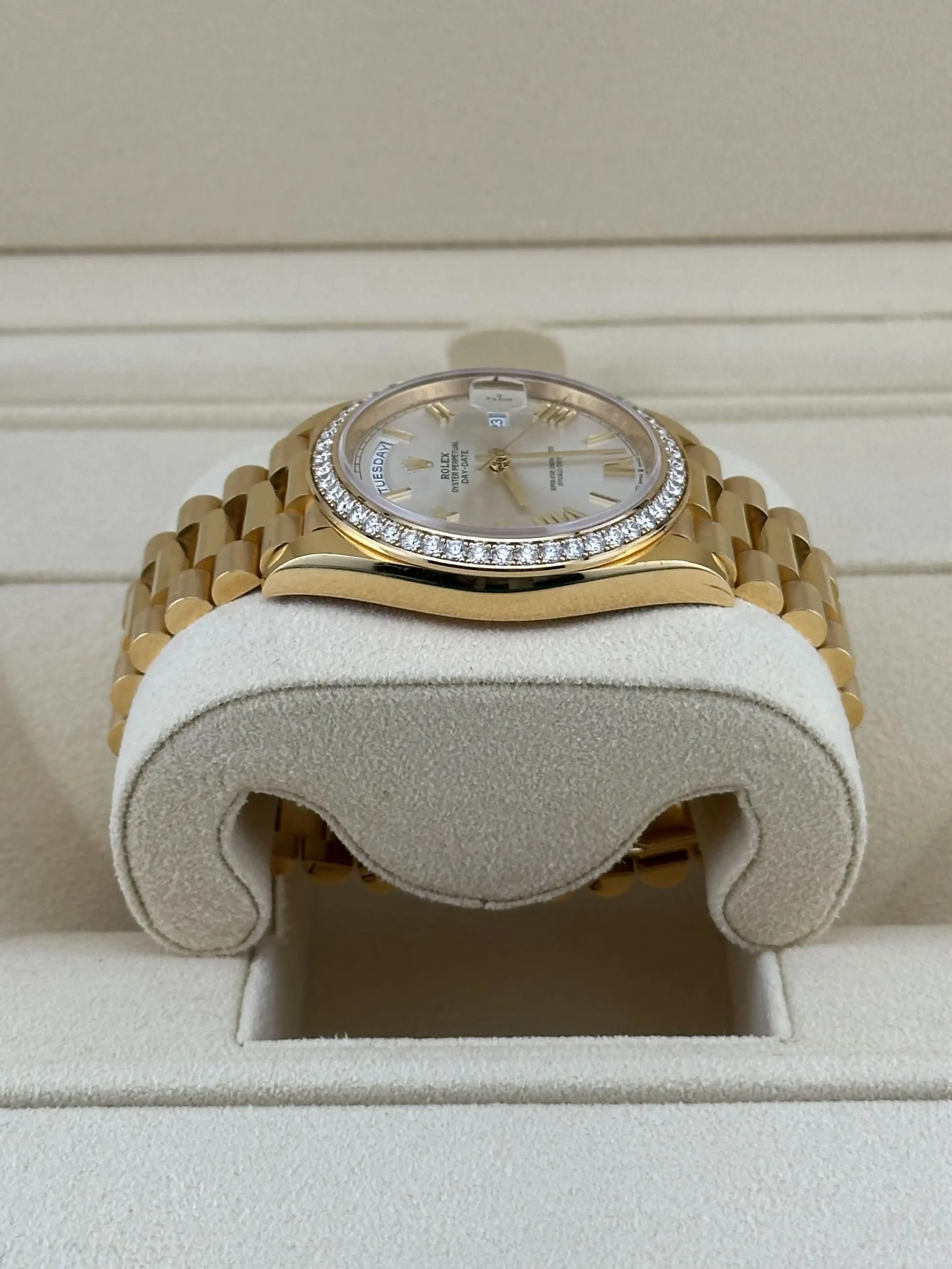 Replica Rolex Day-Date 228348RBR Yellow Gold Diamond Bezel Silver Dial - Image 3