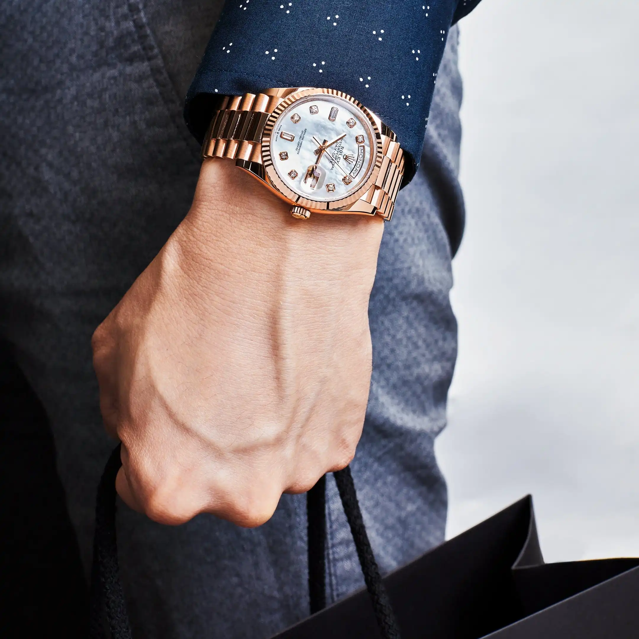 Replica Rolex Day-Date 128235 Rose Gold Mother of Pearl Diamond Dial - Image 3