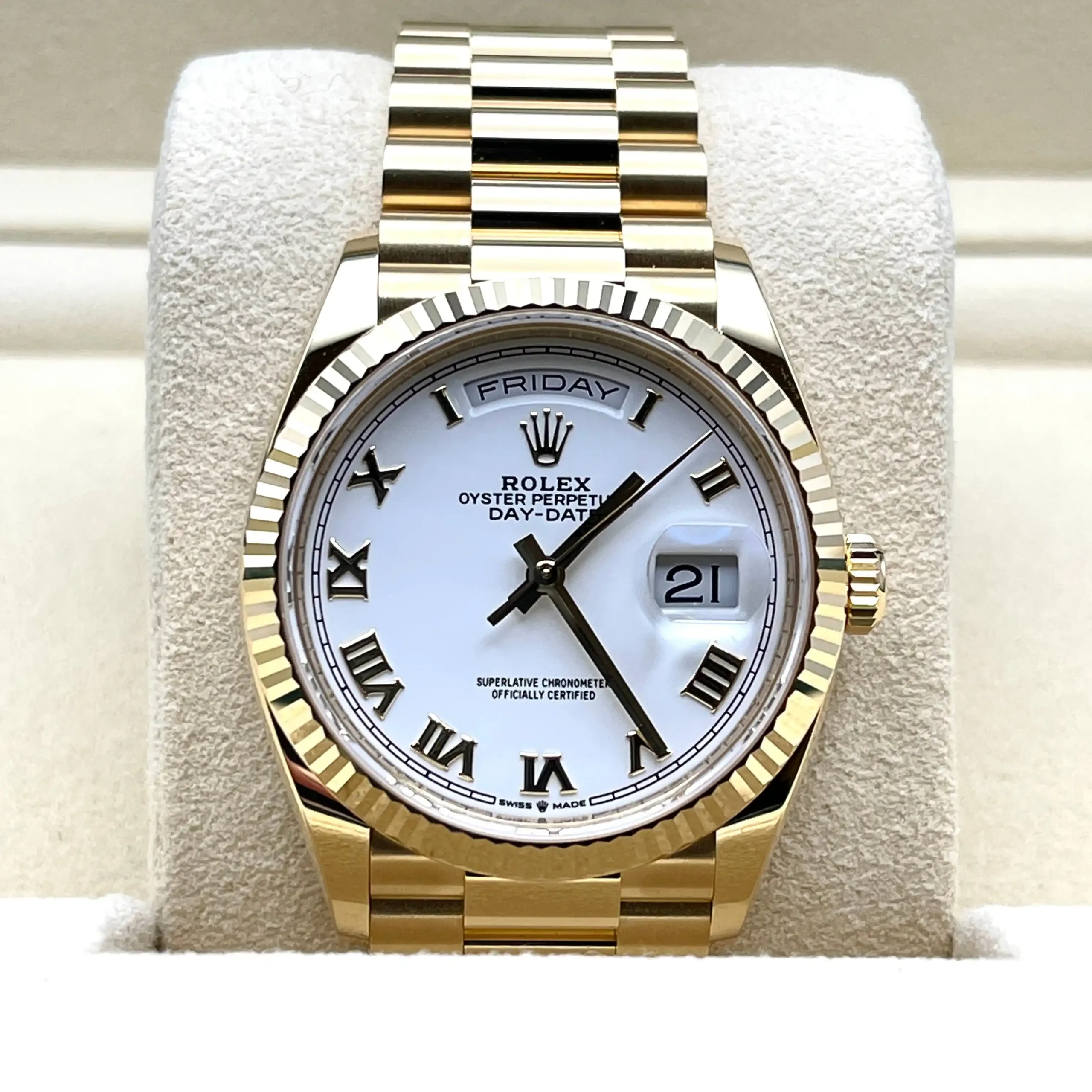 Replica Rolex Day-Date 128238 Yellow Gold White Dial - Image 2