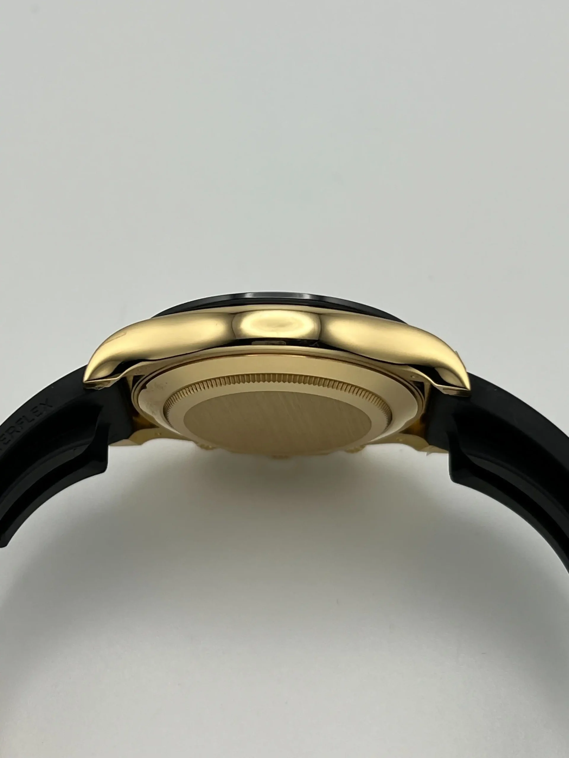 Rolex Daytona Replica 116518LN Yellow Gold Black Dial - Image 5