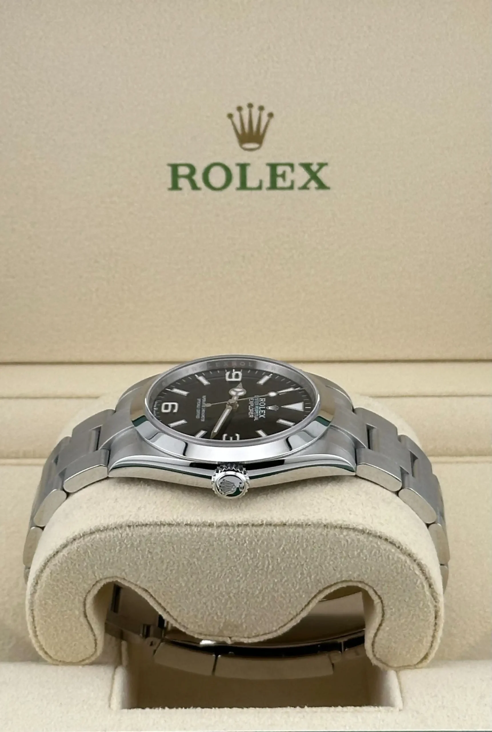 Rolex Explorer Replica 224270 Stainless Steel Black Dial - Image 4