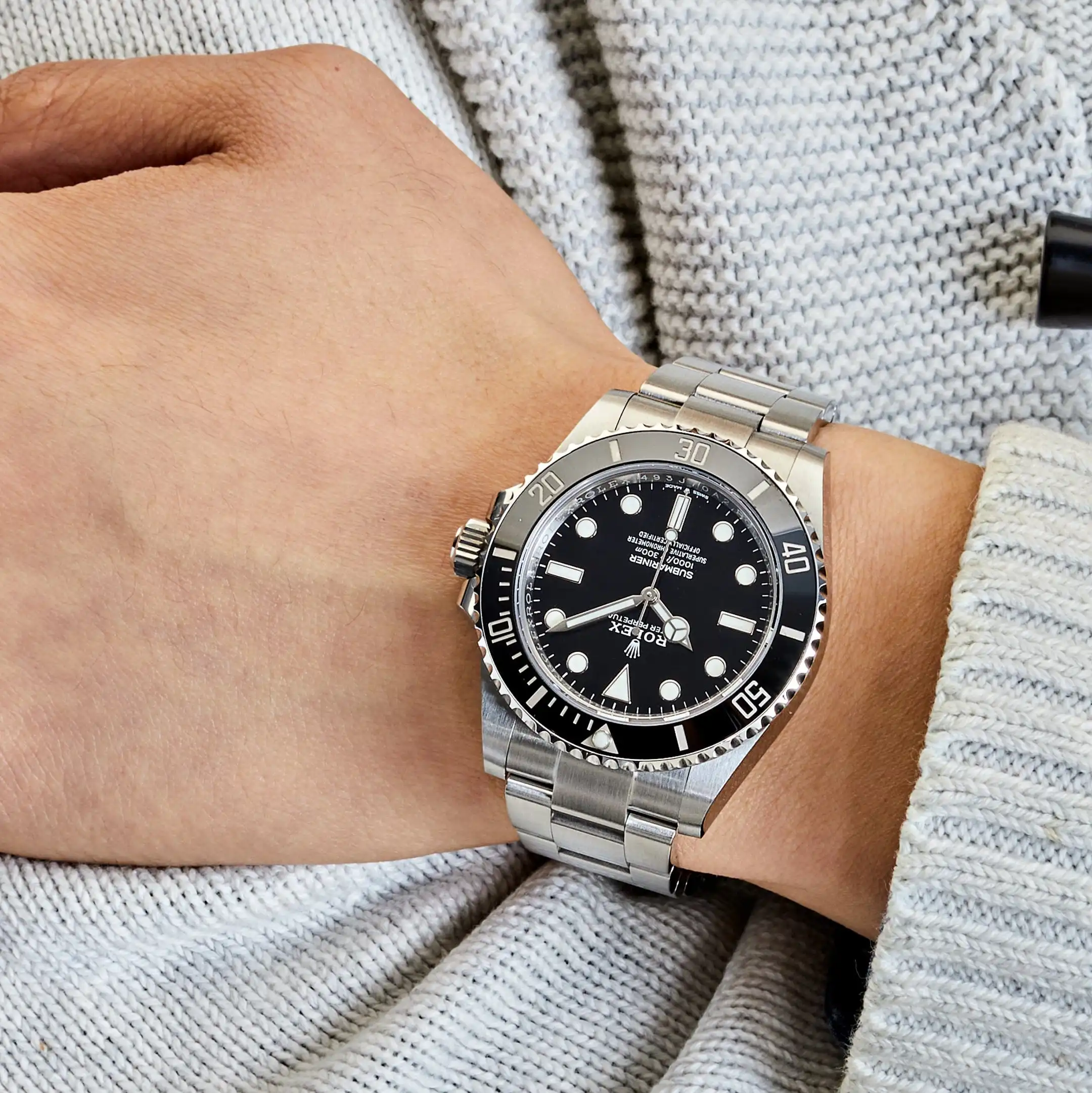 Rolex Submariner Replica 124060 Stainless Steel Black Dial - Image 2